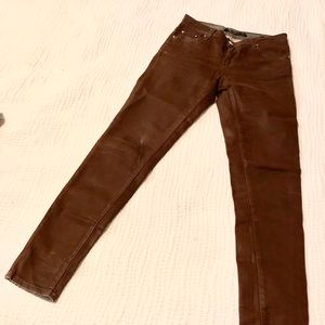 Leara women My kind of brown skinny denim pants.